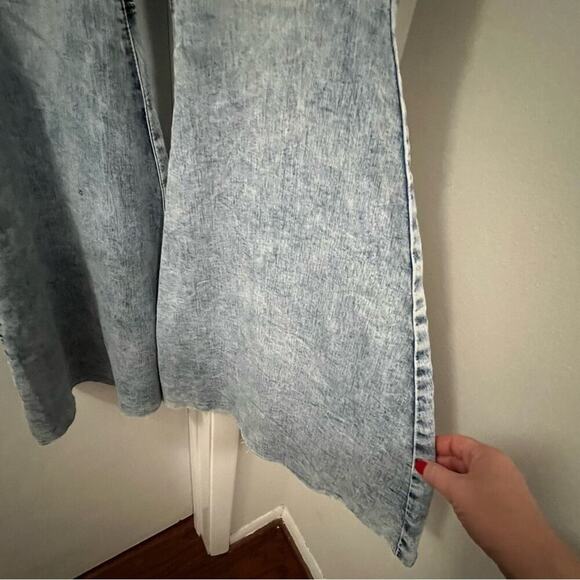 Free People Float On Indigo Marble Flare Jeans Size 28 - Picture 8 of 14